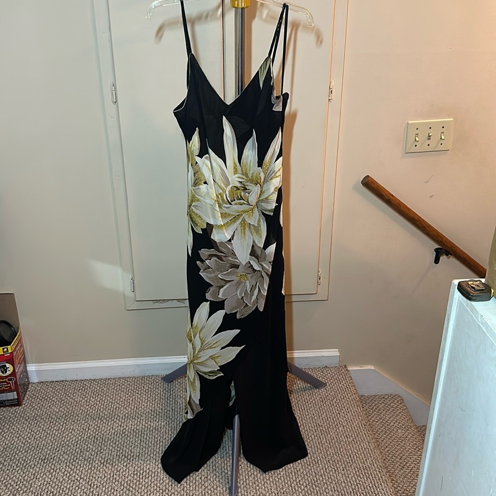 Eva Blue pantsuit. Size 10. Black, gold/yellow, brown with bead accent.